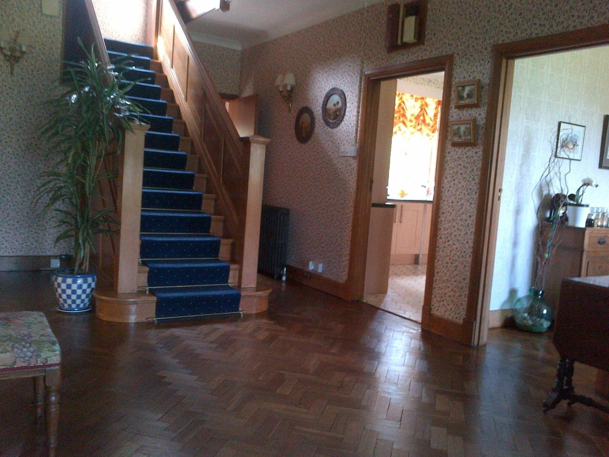 Bed and Breakfast Wychwood House Penally Экстерьер фото