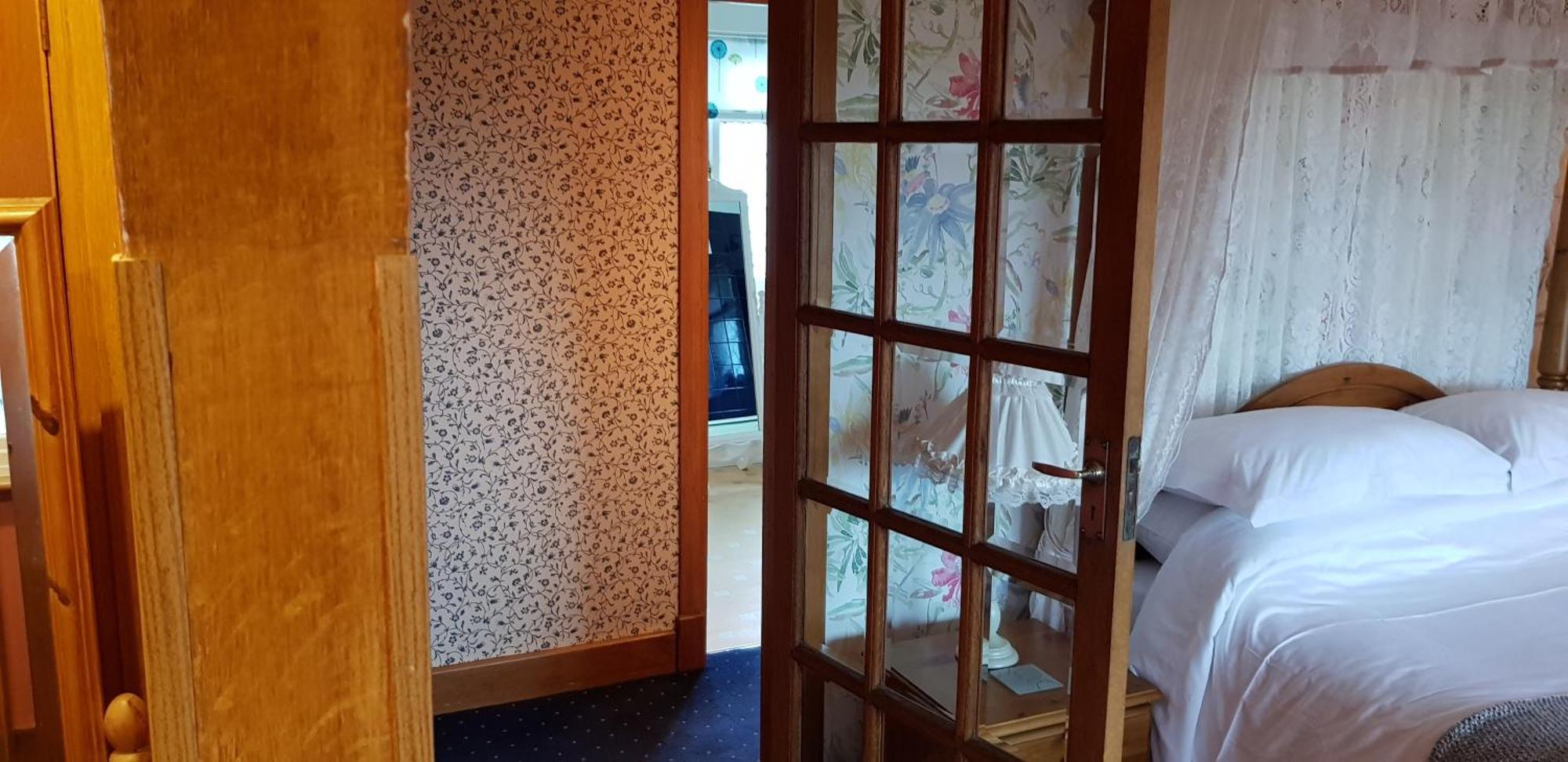 Bed and Breakfast Wychwood House Penally Номер фото